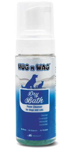Hug n Wag Dry Bath Foam Cleanser for Dogs & Cats | Waterless No-Rinse Pet Shampoo | with Neem, Lemon Grass & Cedarwood Oils (150 ml) | Pack of 1